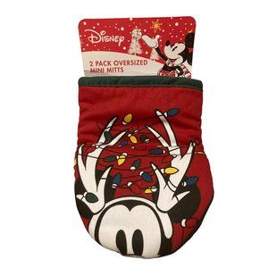 MICKEY MOUSE CHRISTMAS MITTS HOT PADS POTHOLDER Baking Oven Burn Protect NWT